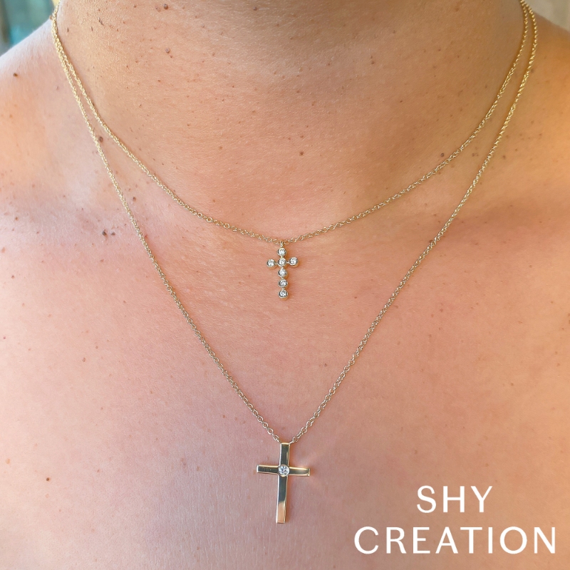 0.03Ct 14K Yellow Gold Diamond Cross Necklace